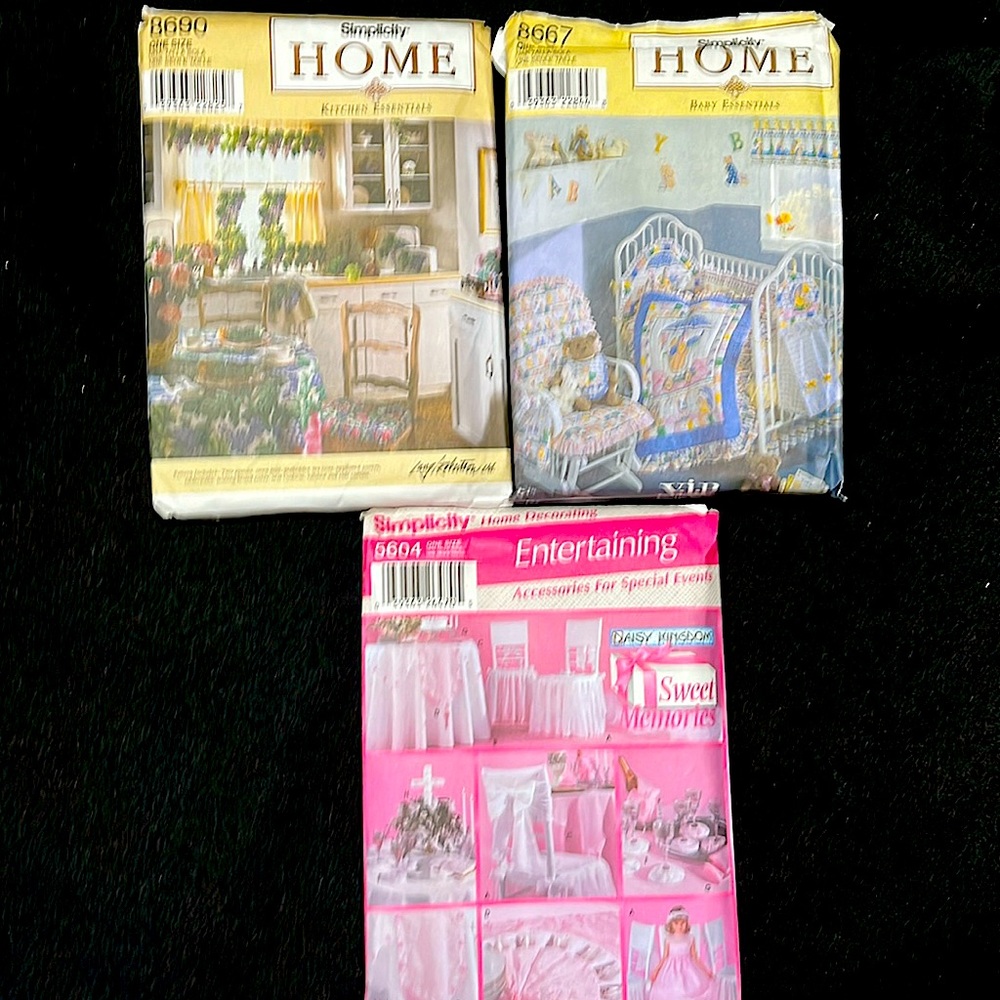 3 Un-used Simplicity Patterns for HOME decorating.